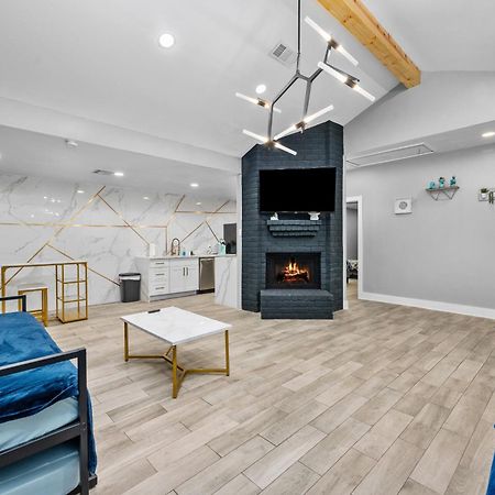 Spacious Galleria Apartment With Free Park Houston Exteriör bild