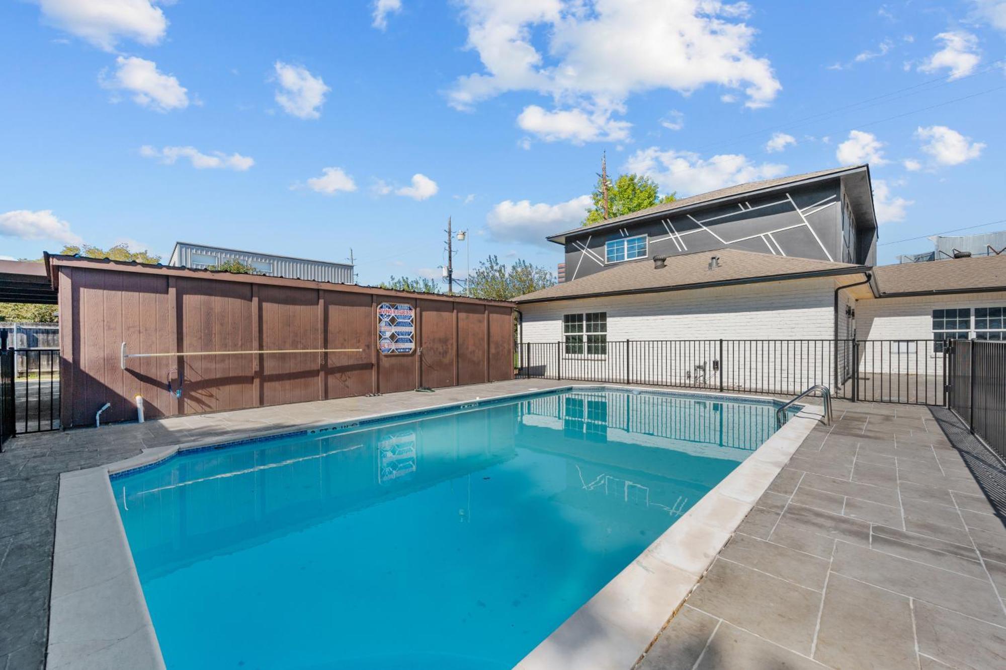 Spacious Galleria Apartment With Free Park Houston Exteriör bild
